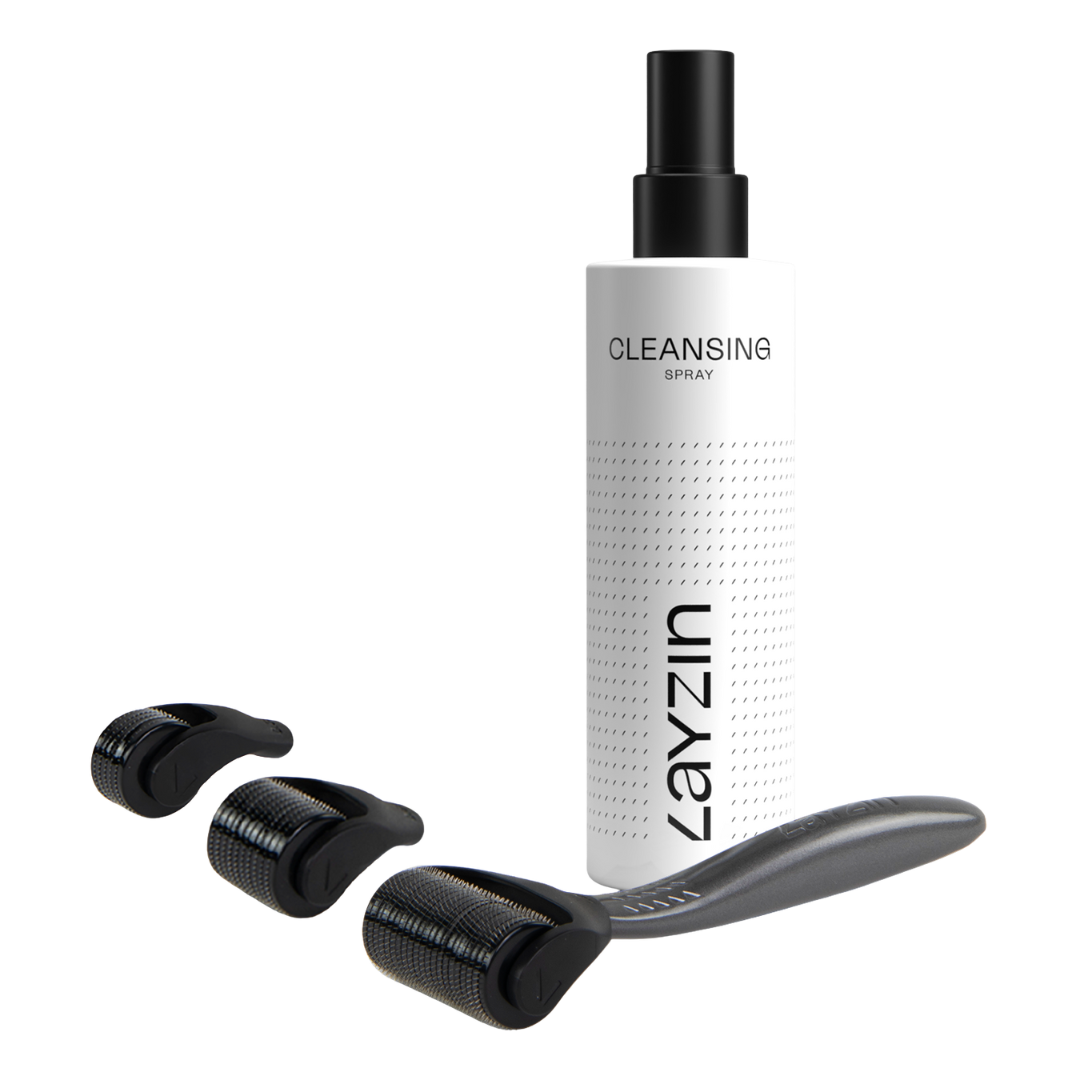 Dermaroller set met drie wisselbare rollerkoppen en Layzin cleansing spray voor microneedling huidbehandeling.