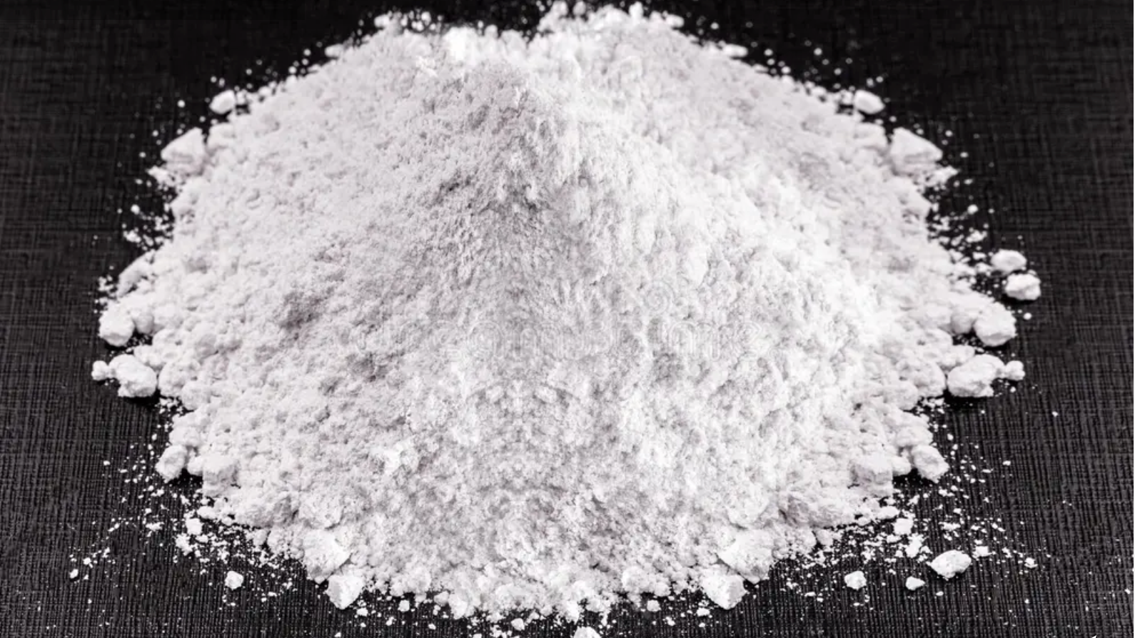 Is siliciumdioxide E551 in collageenpoeder gevaarlijk?