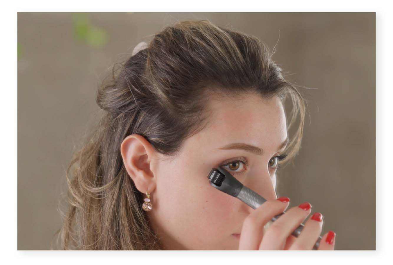 kraaienpootjes dermarollen LAYZIN under eye set met oogserum 