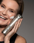 LAYZIN Power en Protect Cream  met SPF30 voor echte huidverbetering en bescherming tegen schadelijke stoffen